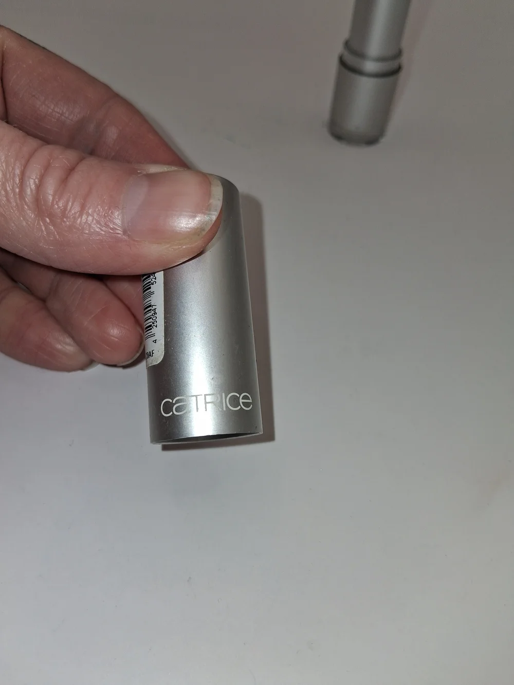 Moisture-Rich Lipstick in Dusty Mauve - Silver Tube